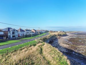 Photo 27- click for photo gallery